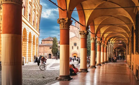 Bologna cooperative model